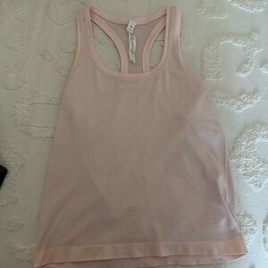 Lululemon swiftly tank race length!